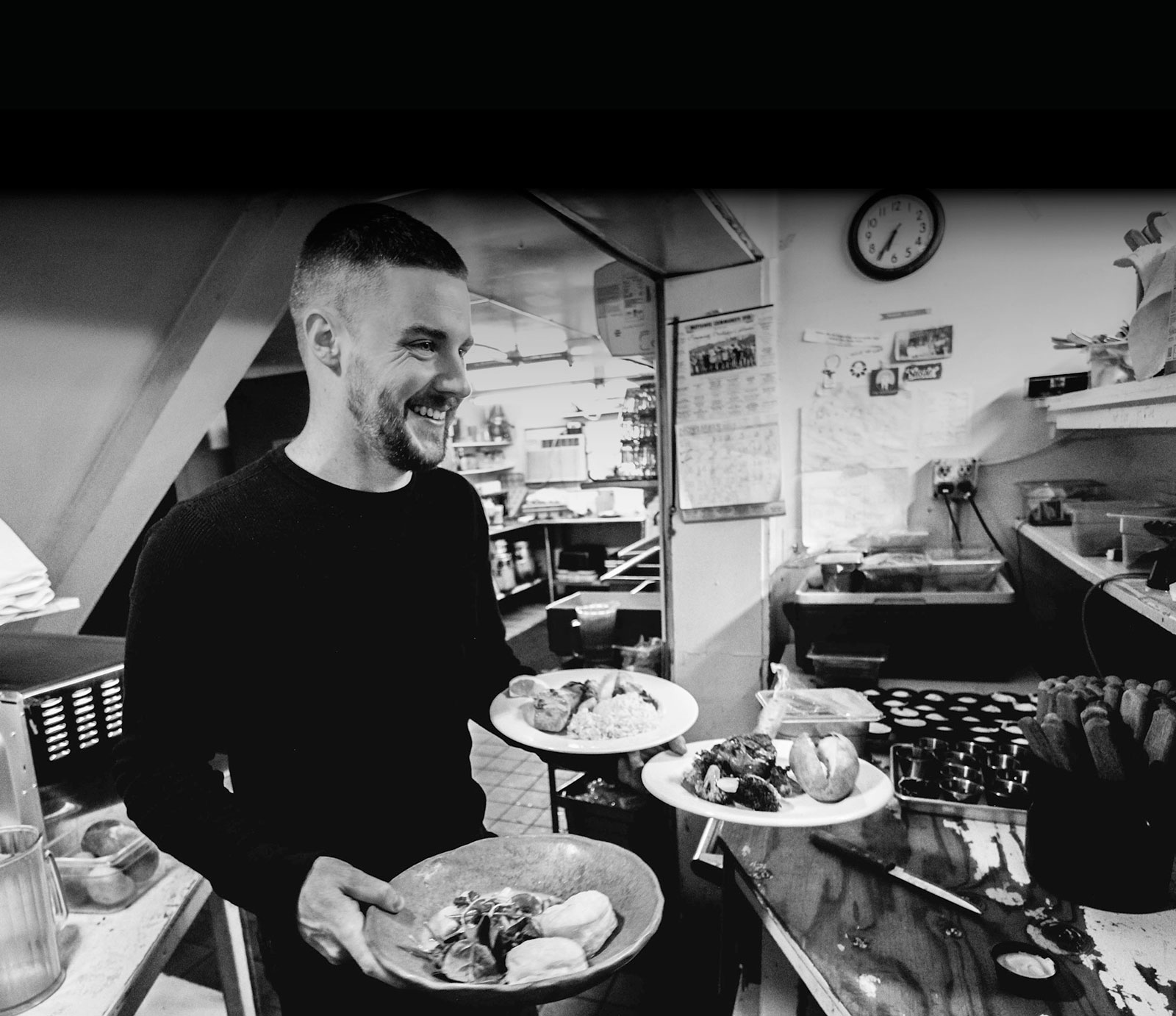 The Barn Restaurant And Tavern Kitchen Bw Jj The Barn Restaurant